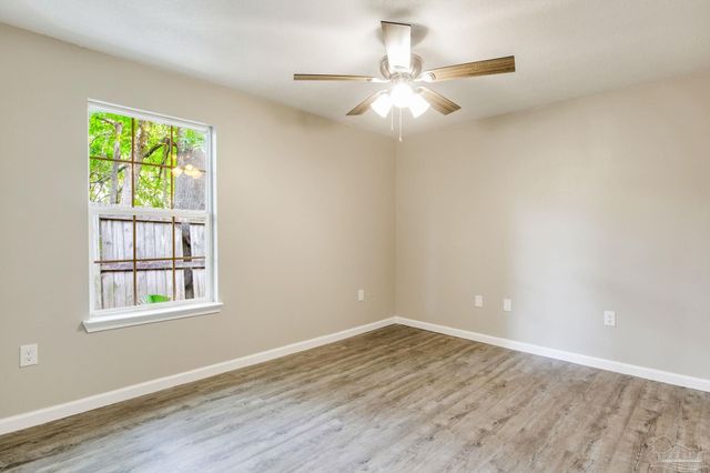 510 N C St, Pensacola, FL 32501