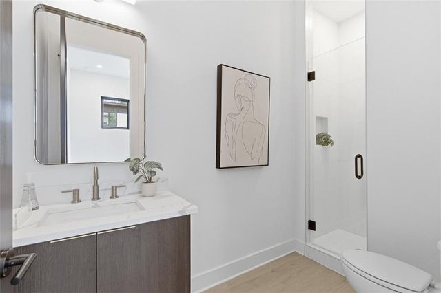 1198 Penny Lane, Atlanta, GA 30329