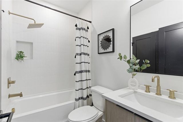 1198 Penny Lane, Atlanta, GA 30329