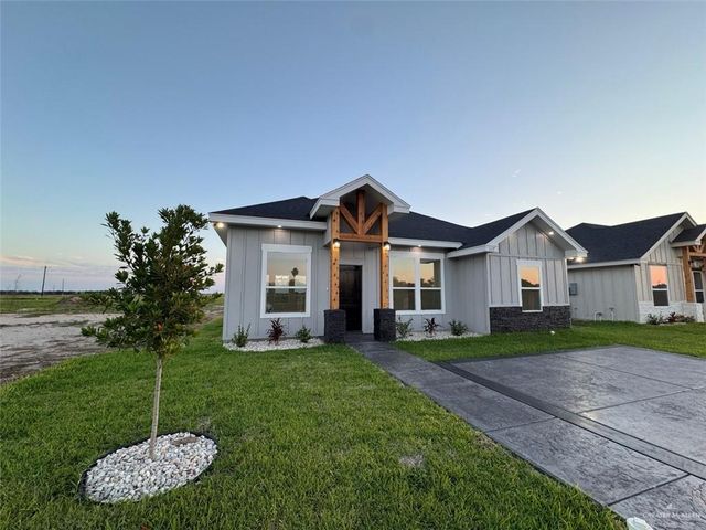 117 Lenon Avenue, Edcouch, TX 78538