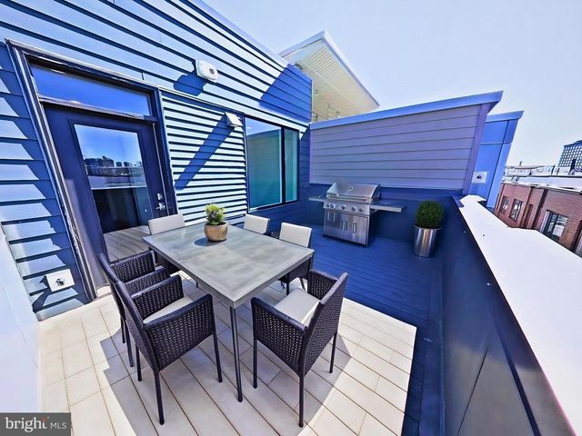 421 WALLACE ST, Philadelphia, PA 19123
