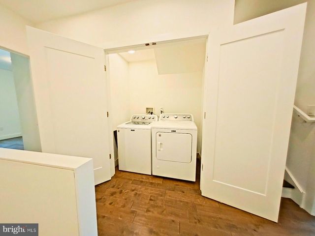 421 WALLACE ST, Philadelphia, PA 19123