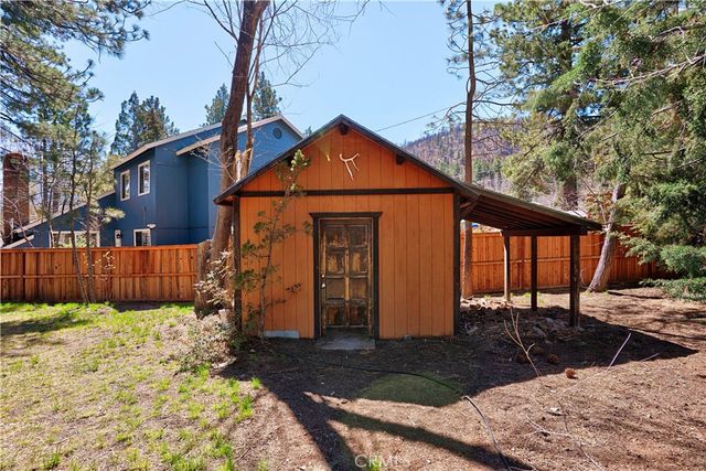 6230 Penguin, Wrightwood, CA 92397