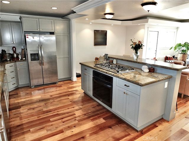 1417 Vuelta Grande, Long Beach, CA 90815