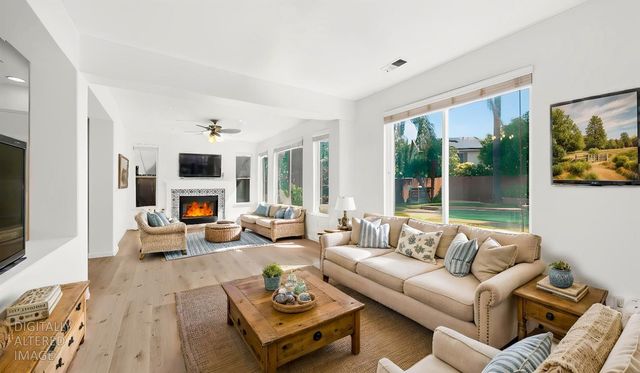 4210 Eveningside Ln, Tracy, CA 95377