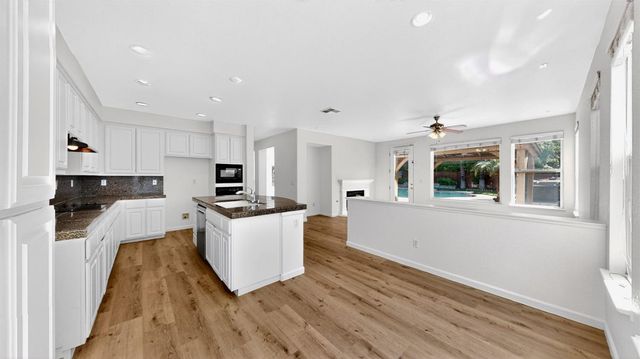 4210 Eveningside Ln, Tracy, CA 95377