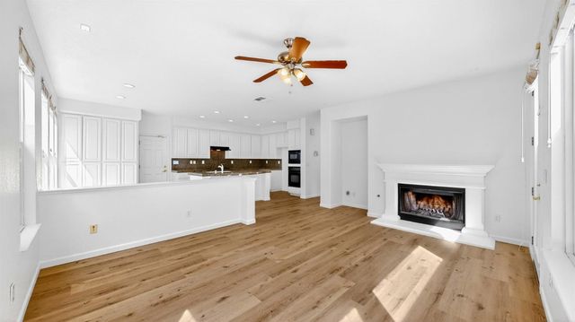 4210 Eveningside Ln, Tracy, CA 95377