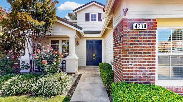 4210 Eveningside Ln, Tracy, CA 95377