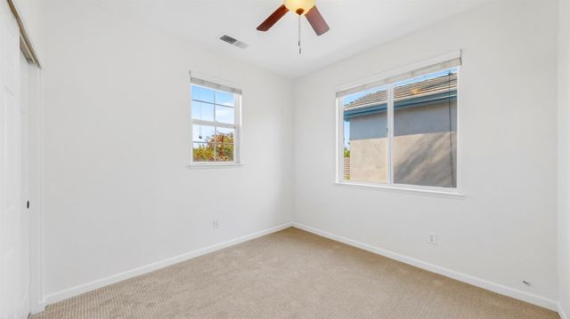 4210 Eveningside Ln, Tracy, CA 95377