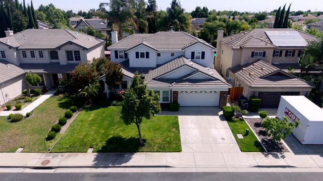 4210 Eveningside Ln, Tracy, CA 95377