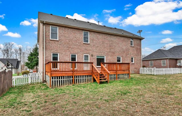 153 Edmonds Way, Clarksville, TN 37043