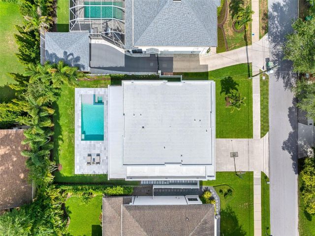 3208 W LAWN AVENUE, Tampa, FL 33611