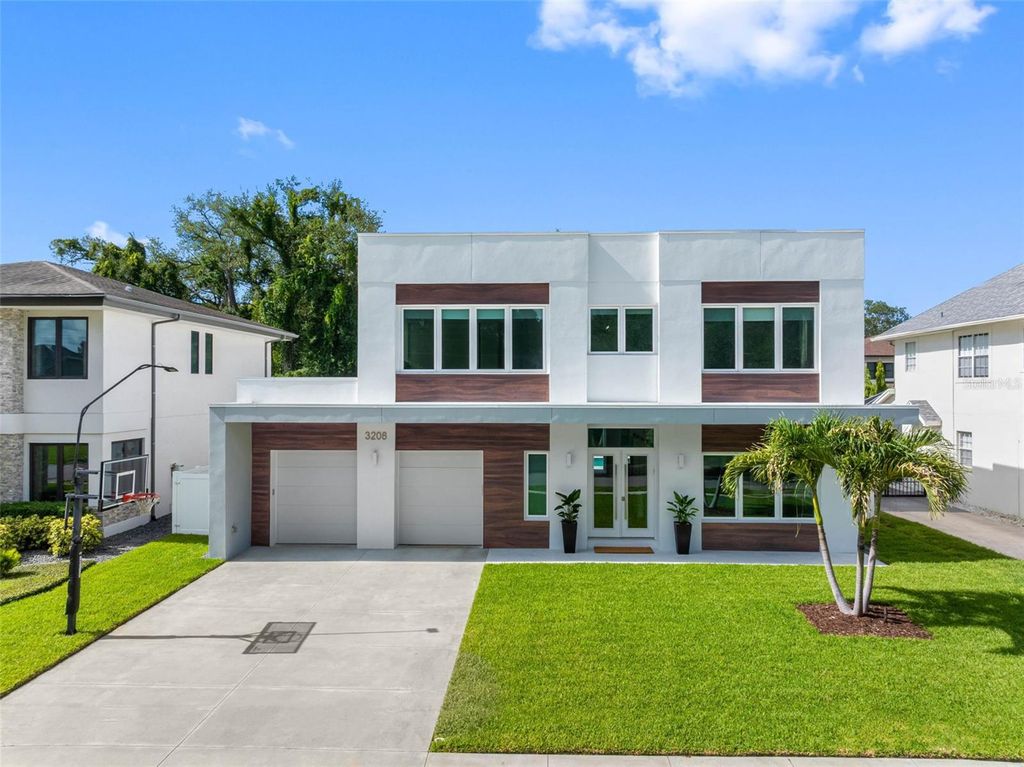 3208 W LAWN AVENUE, Tampa, FL 33611