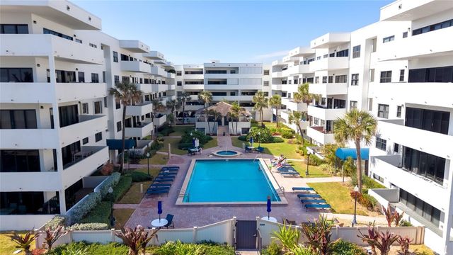 330 SE 20th Avenue 506, Deerfield Beach, FL 33441