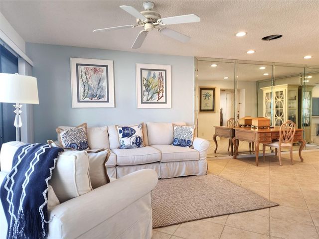 330 SE 20th Avenue 506, Deerfield Beach, FL 33441