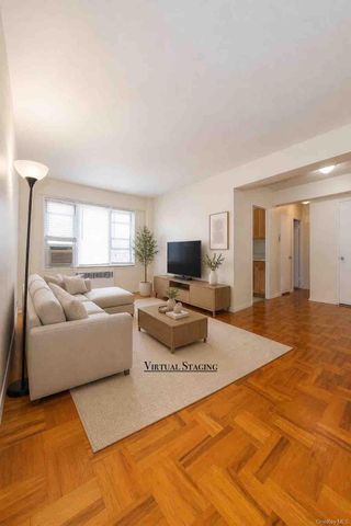 110-20 71st Road 206, Forest Hills, NY 11375