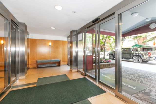 110-20 71st Road 206, Forest Hills, NY 11375