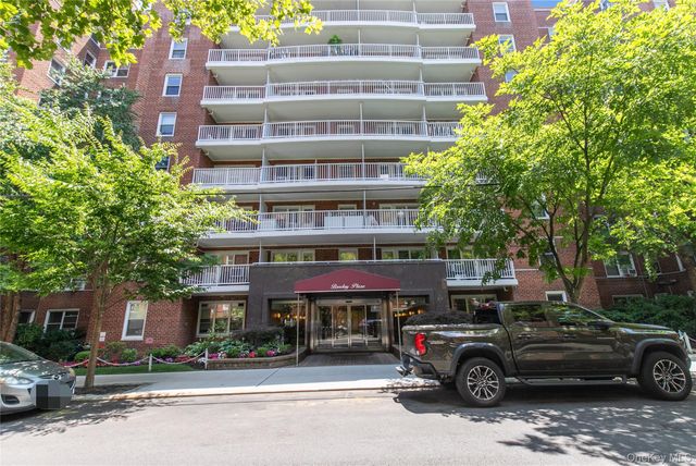 110-20 71st Road 206, Forest Hills, NY 11375