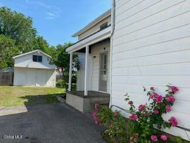 20 La Claire Street, Hudson Falls, NY 12839