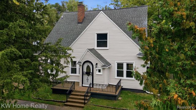 21130 Seminole Street, Southfield, MI 48033