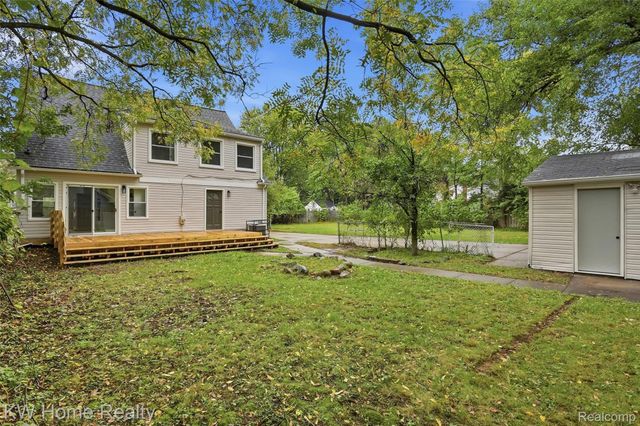 21130 Seminole Street, Southfield, MI 48033