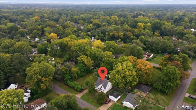 21130 Seminole Street, Southfield, MI 48033
