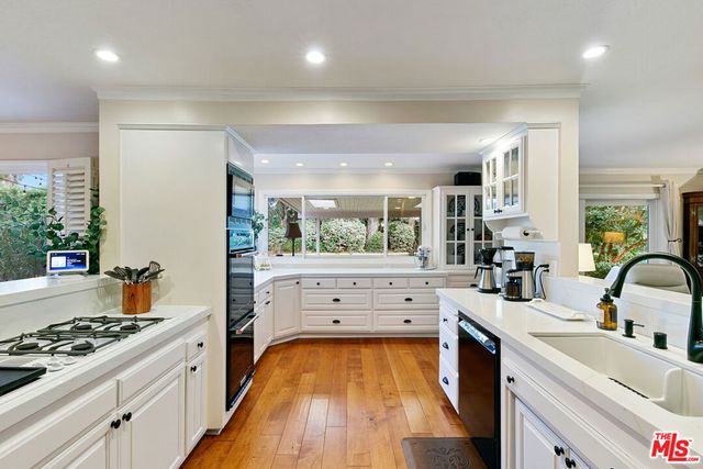 13702 Loretta Drive, Tustin, CA 92780