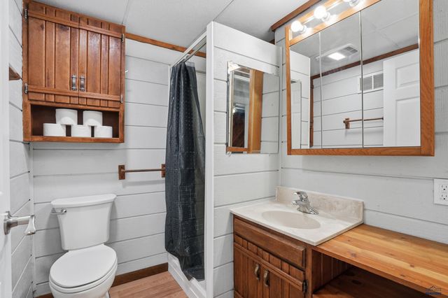 8024 BLUCKSBERG DR, Sturgis, SD 57785