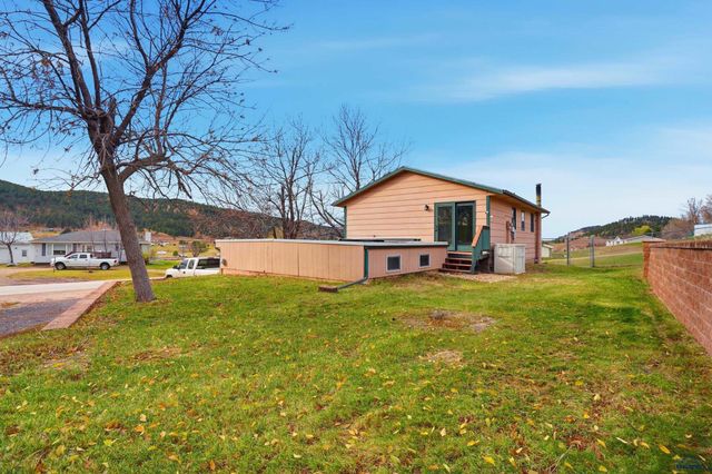 8024 BLUCKSBERG DR, Sturgis, SD 57785