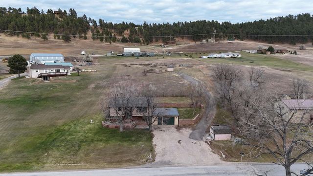 8024 BLUCKSBERG DR, Sturgis, SD 57785