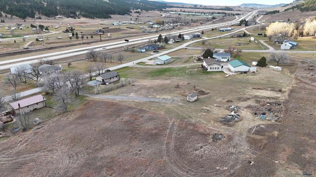 8024 BLUCKSBERG DR, Sturgis, SD 57785