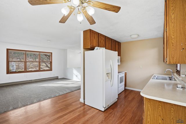 8024 BLUCKSBERG DR, Sturgis, SD 57785