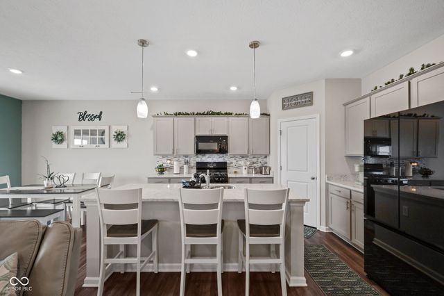 952 Borealis Drive, Franklin, IN 46131