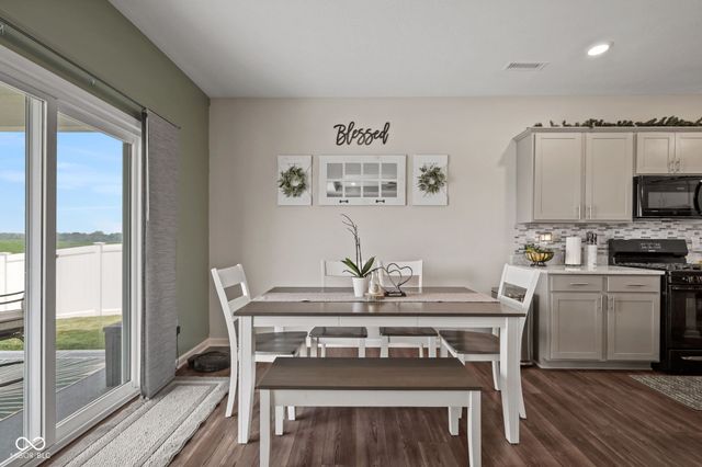 952 Borealis Drive, Franklin, IN 46131