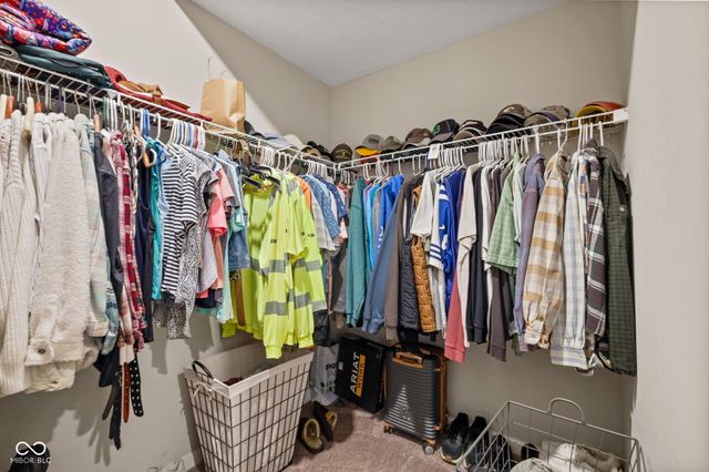 952 Borealis Drive, Franklin, IN 46131