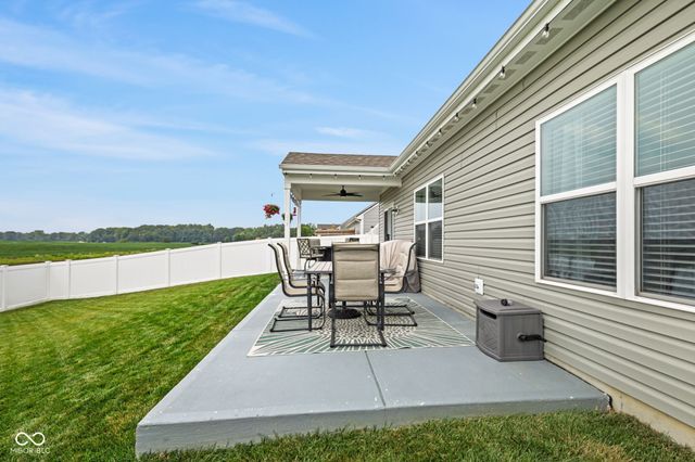 952 Borealis Drive, Franklin, IN 46131