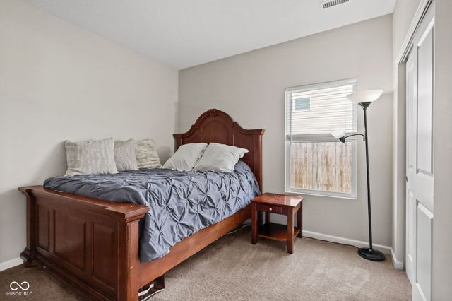 952 Borealis Drive, Franklin, IN 46131