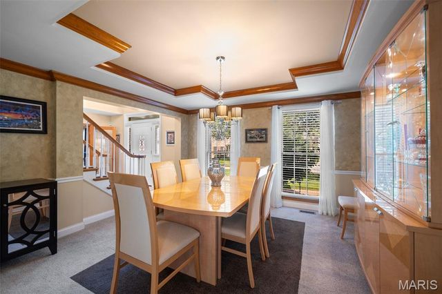 5818 Marromet Court, St Louis, MO 63128