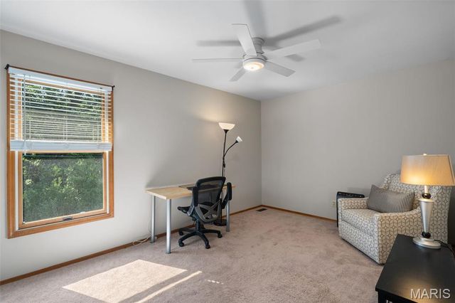 5818 Marromet Court, St Louis, MO 63128