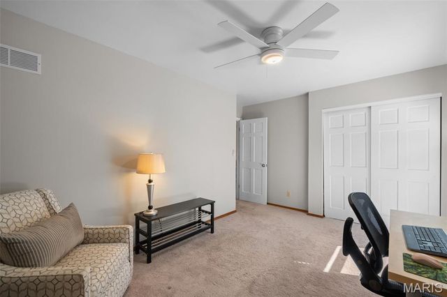 5818 Marromet Court, St Louis, MO 63128