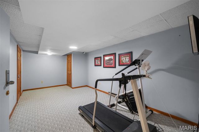 5818 Marromet Court, St Louis, MO 63128