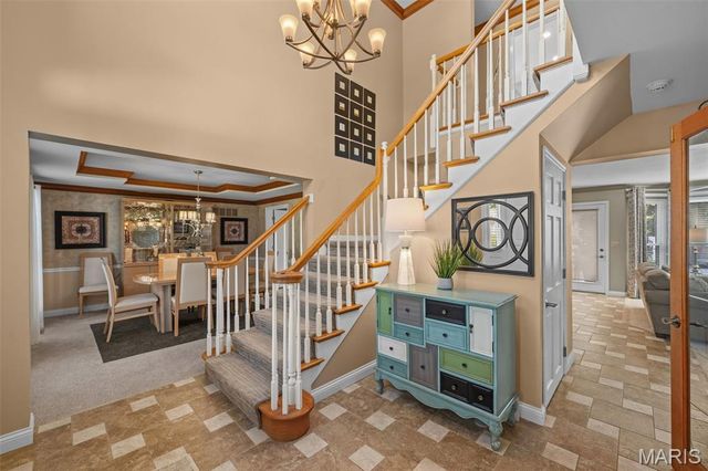 5818 Marromet Court, St Louis, MO 63128