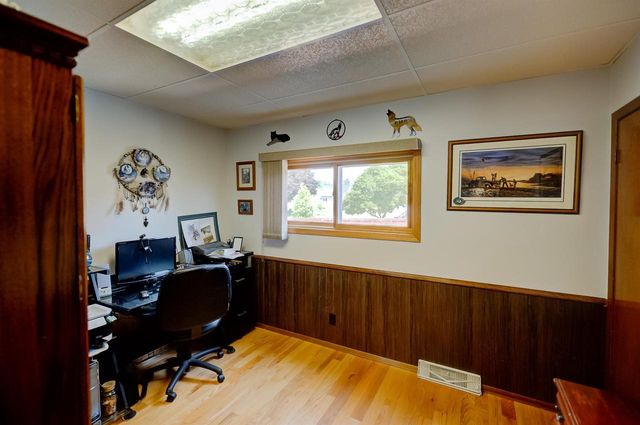 28 LAKE STREET, Oshkosh, WI 54901