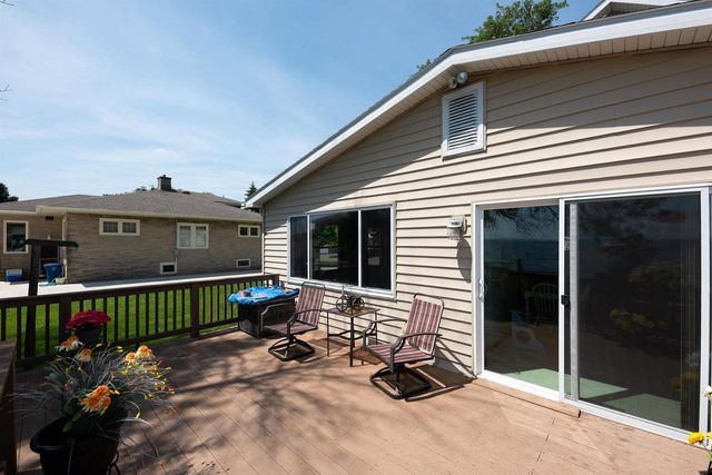 28 LAKE STREET, Oshkosh, WI 54901
