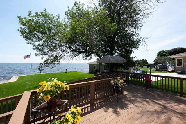 28 LAKE STREET, Oshkosh, WI 54901