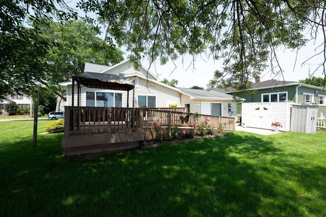 28 LAKE STREET, Oshkosh, WI 54901