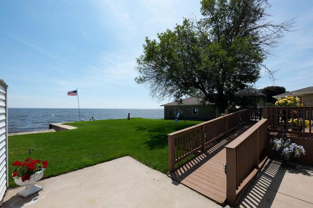 28 LAKE STREET, Oshkosh, WI 54901