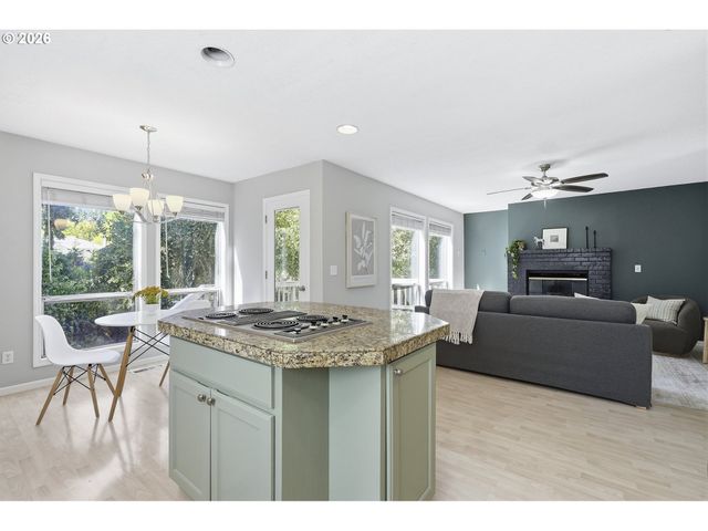 10145 Sw 153RD Ave, Beaverton, OR 97007