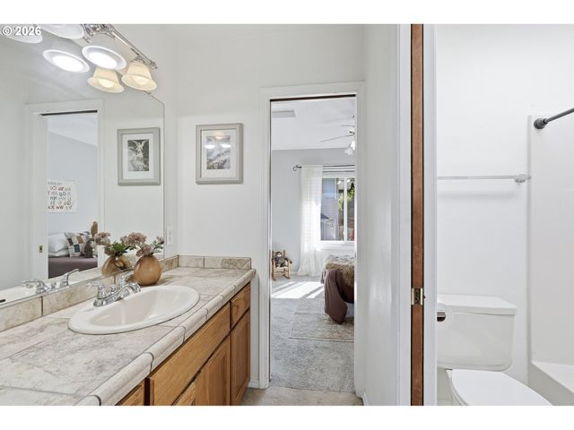 10145 Sw 153RD Ave, Beaverton, OR 97007