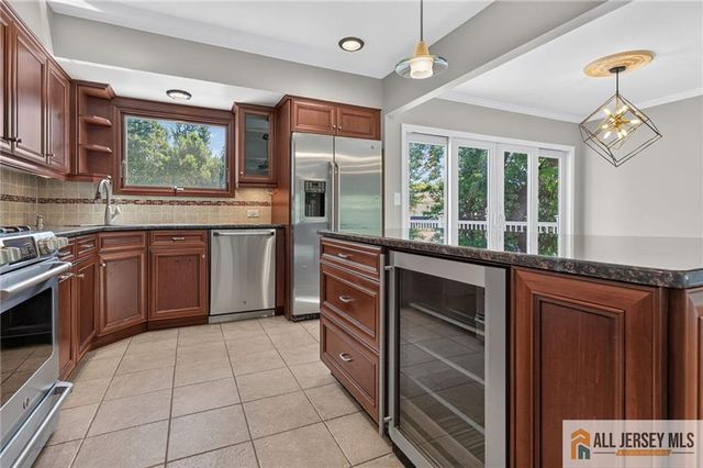 179 Davis Avenue, Piscataway, NJ 08854